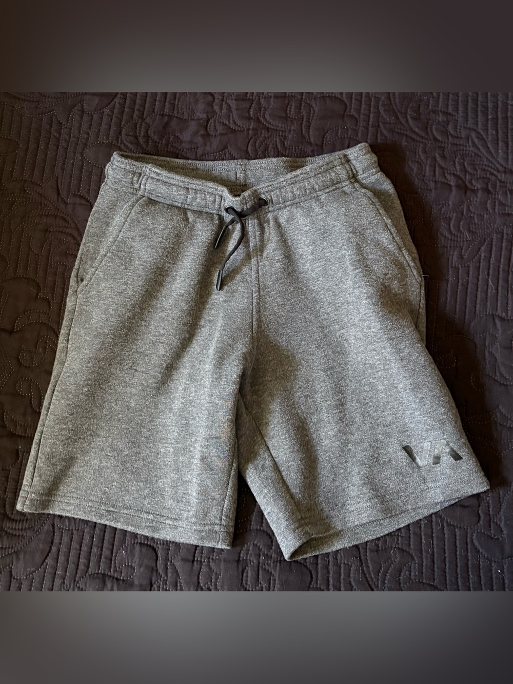 RVCA Kids Gray Athletic Fleece Shorts Size Small